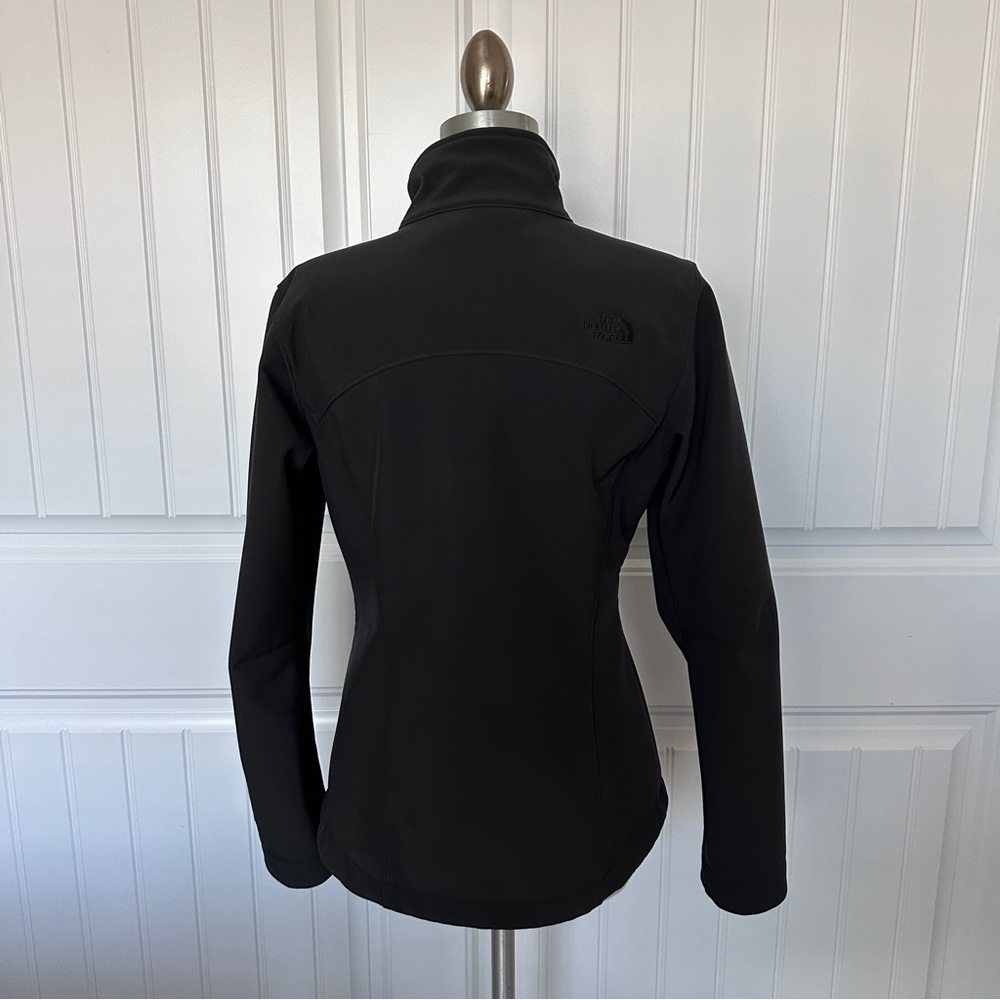 The North Face Windwall Black Jacket - Picture 5 of 11